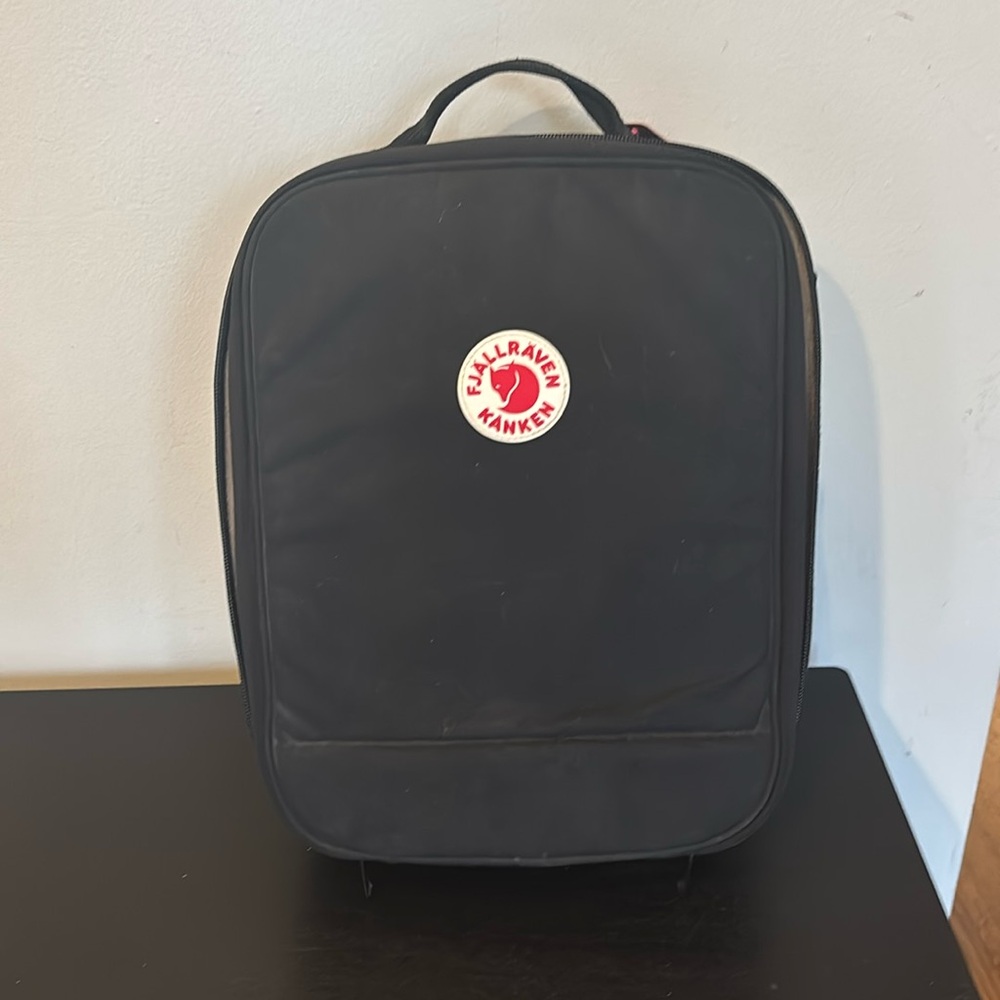 Fjallraven Kanken camera bag